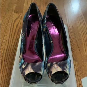 Aldo High heel size 6.5